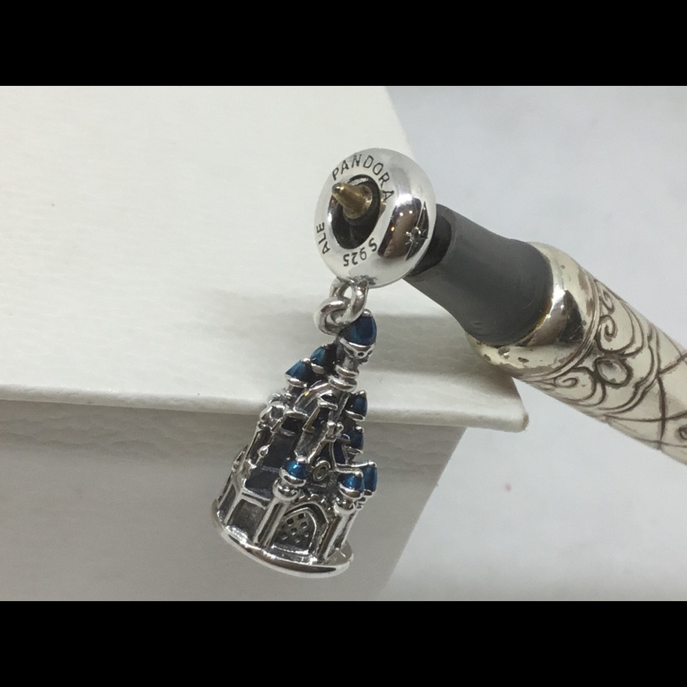 Pandora PARIS CASTLE Charm - Picture 8 of 8